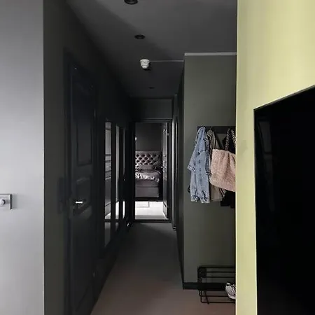 Apartmán Ralekker Byleilighet. Solrik Balkong Bergen